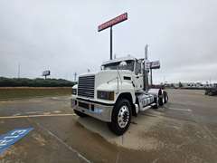2020 Mack PINNACLE 64T photo 2