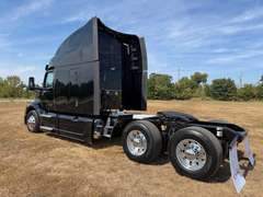 2022 Peterbilt 579 photo 4