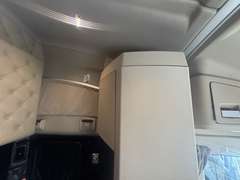 2023 Kenworth T680 photo 8