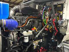 2027 Kenworth T880S photo 6