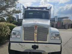 2027 Kenworth T880S photo 4