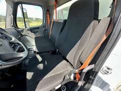 2024 Freightliner M2-106 photo 3