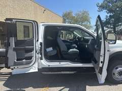 2027 Ford F450 photo 6