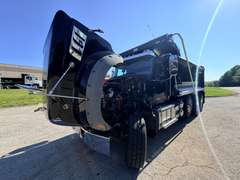 2020 Mack GRANITE photo 3