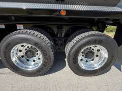 2027 Kenworth T880S photo 4