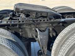 2022 International LT625 photo 4