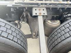 2023 International LT625 photo 4