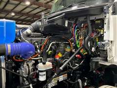 2027 Kenworth T880S photo 5