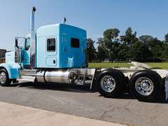 2027 Kenworth W900L photo 7