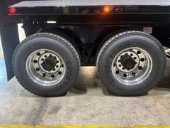 2027 Kenworth T880S PH photo 3