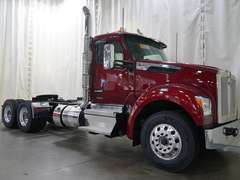 2027 Kenworth T880S PH photo 1