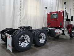 2027 Kenworth T880S PH photo 4