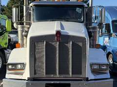 2020 Kenworth T800 photo 2