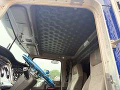 2021 Kenworth W900L photo 10