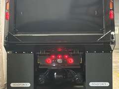 2027 Kenworth T880S photo 4