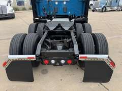 2024 Kenworth T680 photo 4