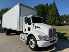 2022 Kenworth T270 photo 1