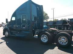 2023 Kenworth T680 photo 10