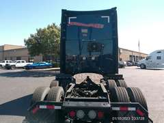 2023 Kenworth T680 photo 5