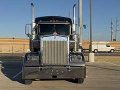 2021 Kenworth W900L photo 9