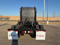 2021 Kenworth W900L photo 4