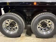 2027 Kenworth T880S photo 3