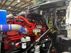 2027 Kenworth T880 photo 4