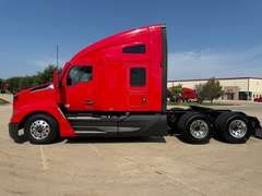 2024 Kenworth T680 photo 9