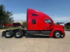 2024 Kenworth T680 photo 8