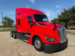 2023 Kenworth T680 photo 1