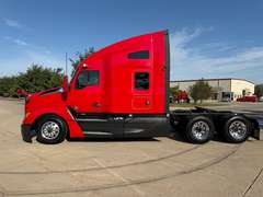 2023 Kenworth T680 photo 9