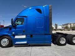2022 Freightliner PT126064ST photo 2