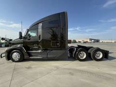 2023 Kenworth T680 photo 5