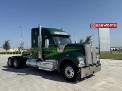 2023 Kenworth W990 photo 1