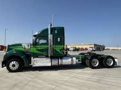 2023 Kenworth W990 photo 5