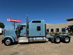 2025 Kenworth W900L photo 9