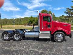 2020 Kenworth T800 photo 2