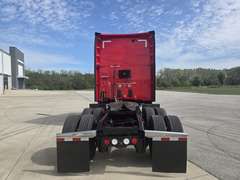 2023 Kenworth T680 photo 4