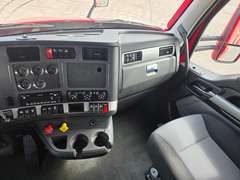 2023 Kenworth T680 photo 10