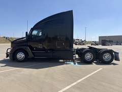 2023 Kenworth T680 photo 6