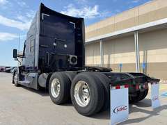 2024 Kenworth T680 photo 9