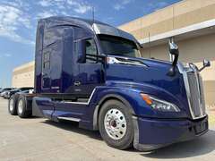 2024 Kenworth T680 photo 1