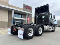 2023 Freightliner PE11664DC photo 8
