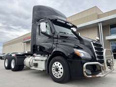 2023 Freightliner PE11664DC photo 1