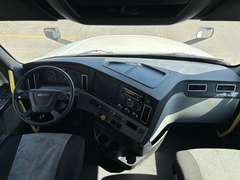2023 Freightliner PT126064ST photo 3
