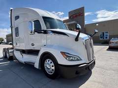2024 Kenworth T680 photo 1