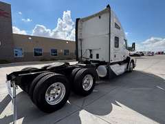2024 Kenworth T680 photo 10