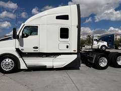 2024 Kenworth T680 photo 8