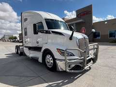 2024 Kenworth T680 photo 1