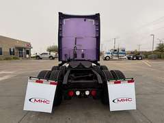 2024 Kenworth T680 photo 5